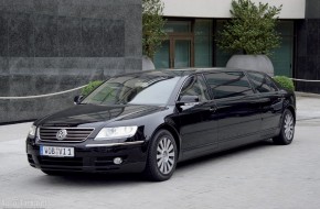 Volkswagen Individual Phaeton Lounge Limousine