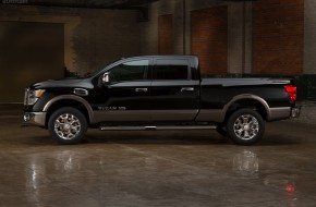 2016 Nissan Titan