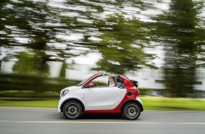 2016 smart fortwo cabrio, passion, white / jupiter red