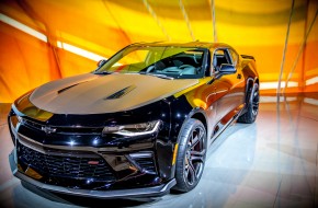 Chevy Camaro SS at 2016 Chicago Auto Show