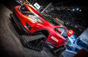 Nissan at 2016 Chicago Auto Show