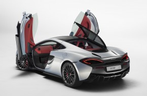 2017 McLaren 570GT