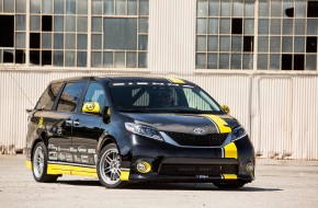 2016 Toyota Sienna “One Lap Of America”