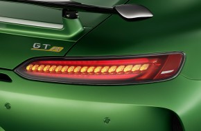 2017 Mercedes-AMG GT R