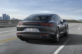 2017 Porsche Panamera