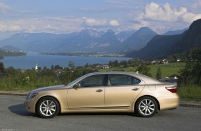 2007 Lexus LS460