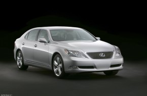 2007 Lexus LS460