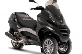 Piaggio MP3 400