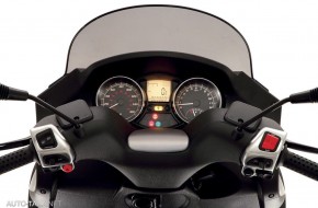 Piaggio MP3 400