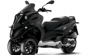 Piaggio MP3 500