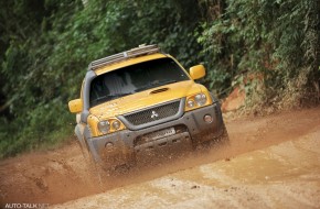 Mitsubishi L200 Savana