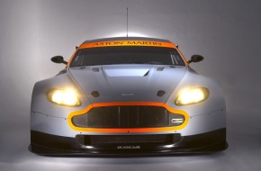 Aston Martin Vantage GT2
