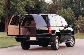 2000 Cadillac Escalade