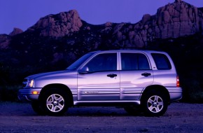 2002 Chevrolet Tracker