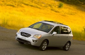 2008 Kia Rondo