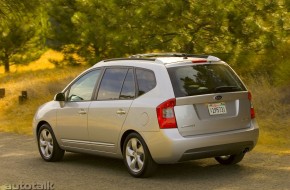 2008 Kia Rondo