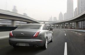 2010 Jaguar XJ