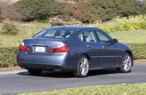 2009 Infiniti M