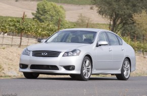 2009 Infiniti M