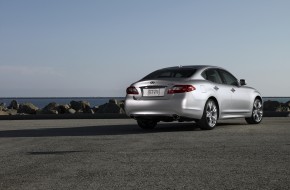 2011 Infiniti M