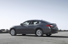 2011 Infiniti M