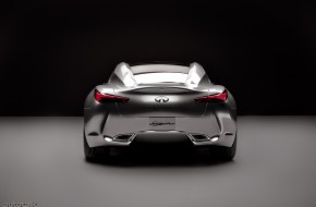 Infiniti Essence Concept