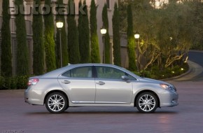 2010_Lexus_HS_250h_005_autotalk_com_1