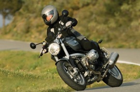 BMW R1200R