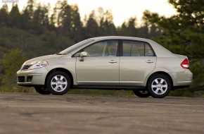 2009 Nissan Versa