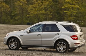 2009 Mercedes-Benz ML63 AMG