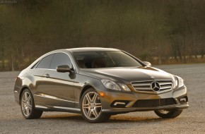 2010 Mercedes-Benz E550 Coupe