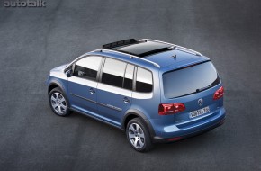 2011 Volkswagen CrossTouran