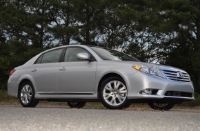 2011 Toyota Avalon Review