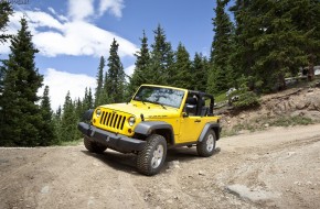 2011 Jeep Wrangler Sahara and Wrangler Unlimited Sahara