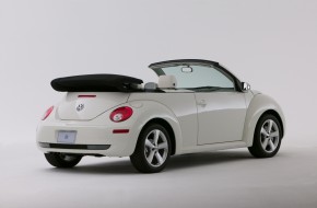 2007 Volkswagen New Beetle convertible