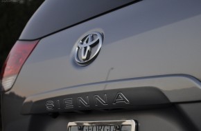 2011 Toyota Sienna Review