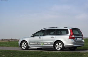 2010 Volvo V70