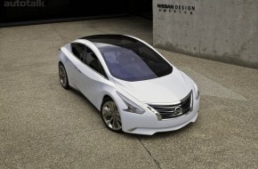 Nissan Ellure Concept