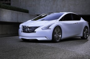 Nissan Ellure Concept