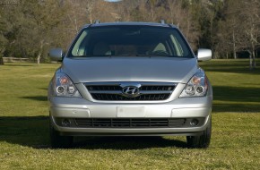 2007 Hyundai Entourage