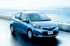 2012 Toyota Vitz