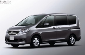 2011 Nissan Serena