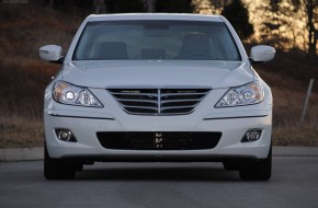 2011 Hyundai Genesis Sedan Review