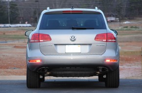 2011 Volkswagen Touareg Review