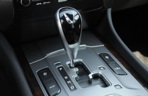 2011 Hyundai Equus Review