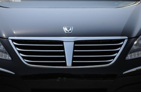 2011 Hyundai Equus Review