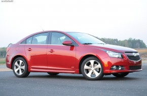 2011 Chevrolet Cruze RS Review