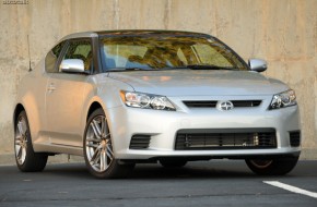 2011 Scion tC Review