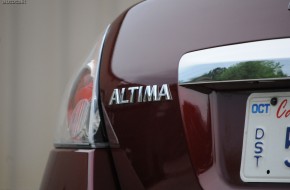 2011 Nissan Altima Review