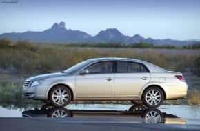 2010 Toyota Avalon